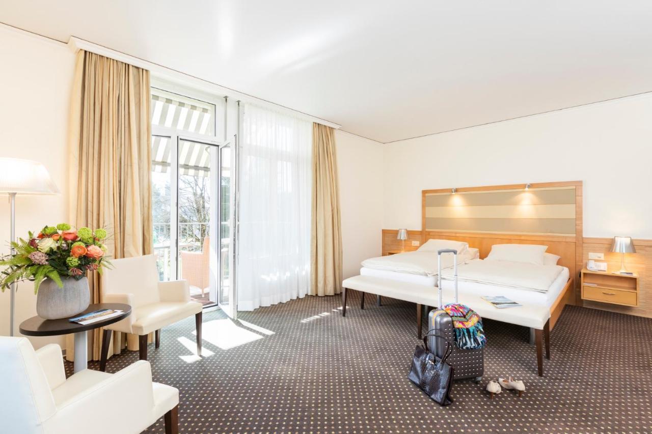 Park-Hotel Am Rhein - Gesundheitshotel Und Residenzen Райнфелден Екстериор снимка